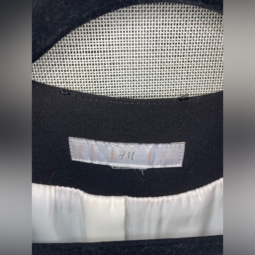H&M Blazer - Picture 4 of 6